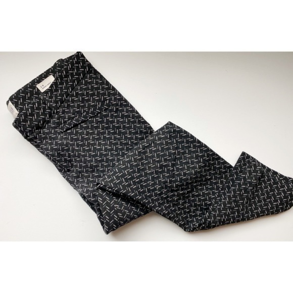 Gap • Black White Pattern Skinny Ankle Trousers - Picture 1 of 4